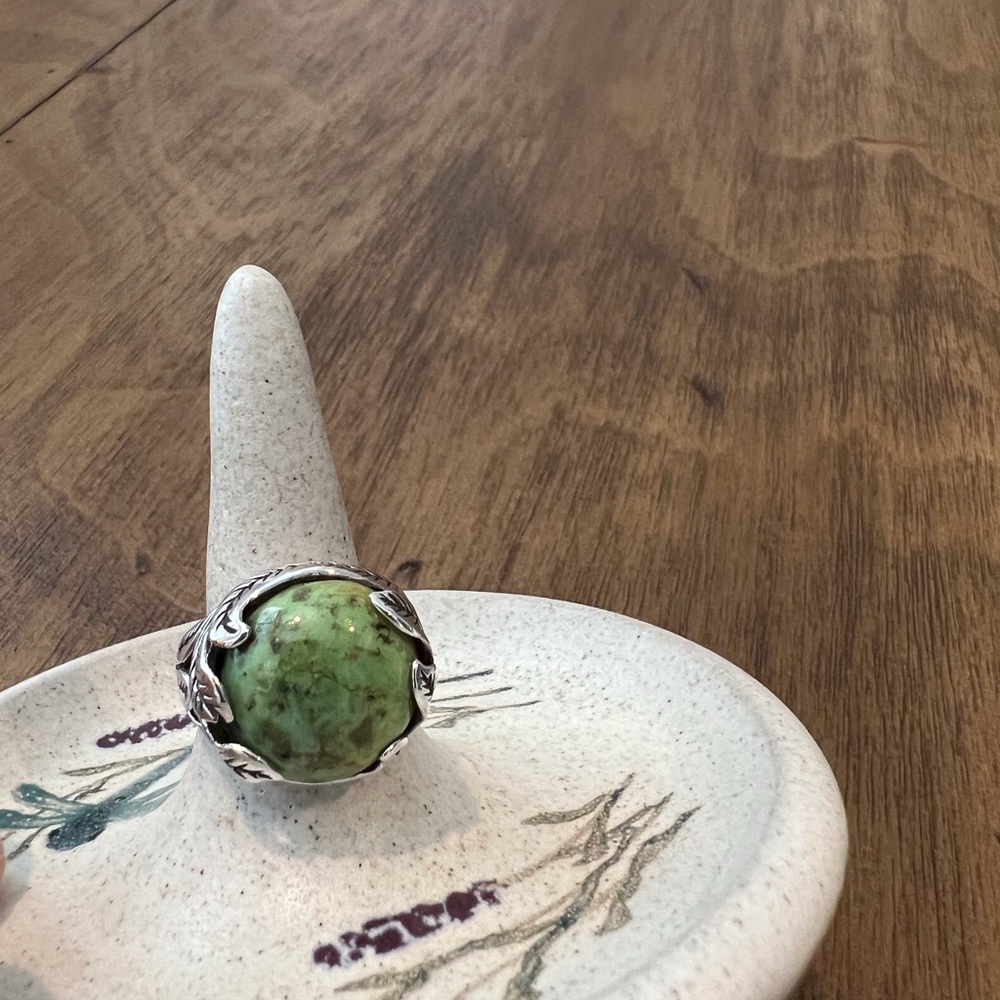 Knock out Silver stamped 925 and Turquoise Ring